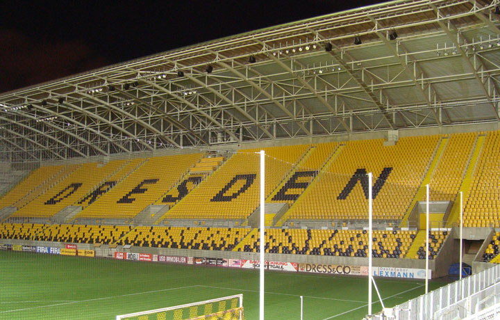  STADIO DYNAMO 